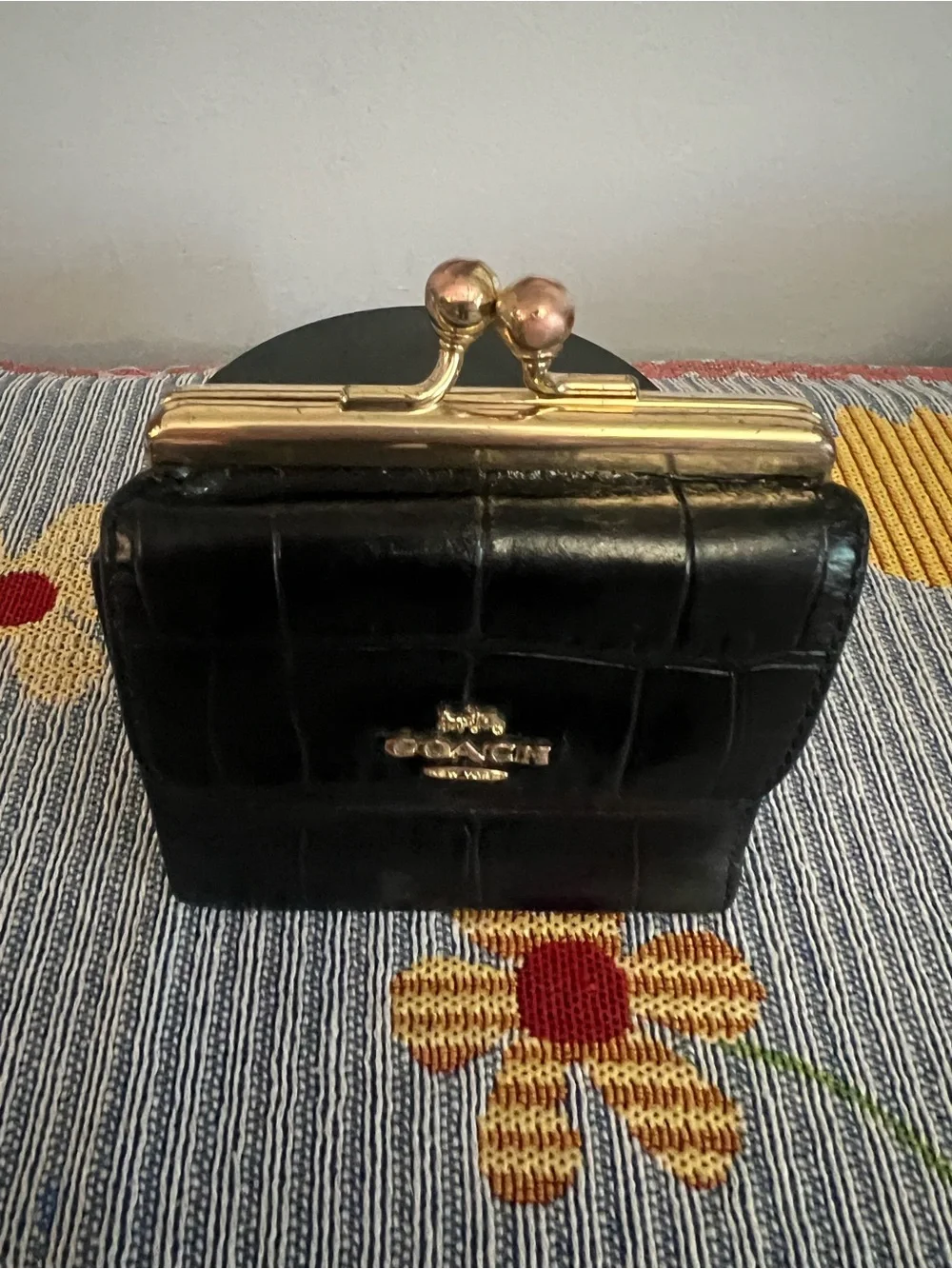 Coach Black Croc-Embossed Leather Wallet with Kiss-Lock - Picture 4 of 13